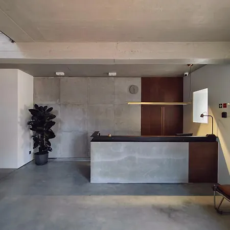 Moderninfluence - Aparthotel 4*