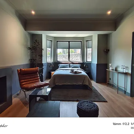 Moderninfluence - Appart hôtel 4*