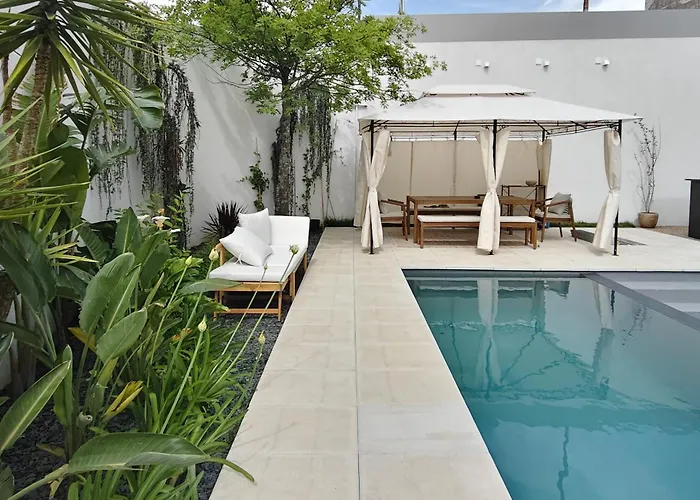 Moderninfluence - Hotel apartamentowy Porto