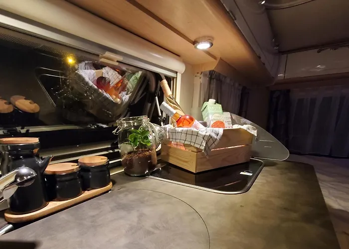 Moderninfluence - Hotel apartamentowy 4*